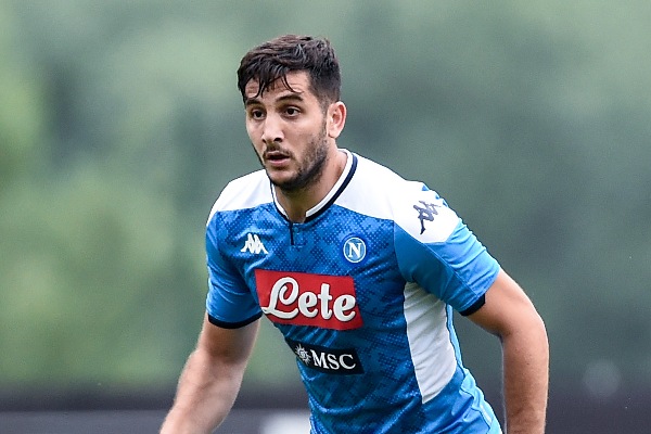 Manolas