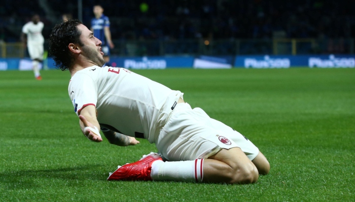 Calabria esulta dopo la rete all'Atalanta