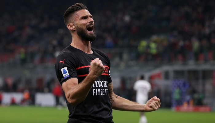 Giroud in rete contro il Torino