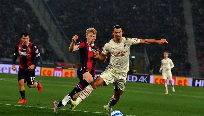 Ibrahimovic contro il Bologna