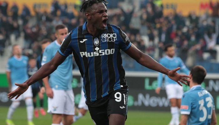Zapata esulta dopo il pareggio contro la Lazio